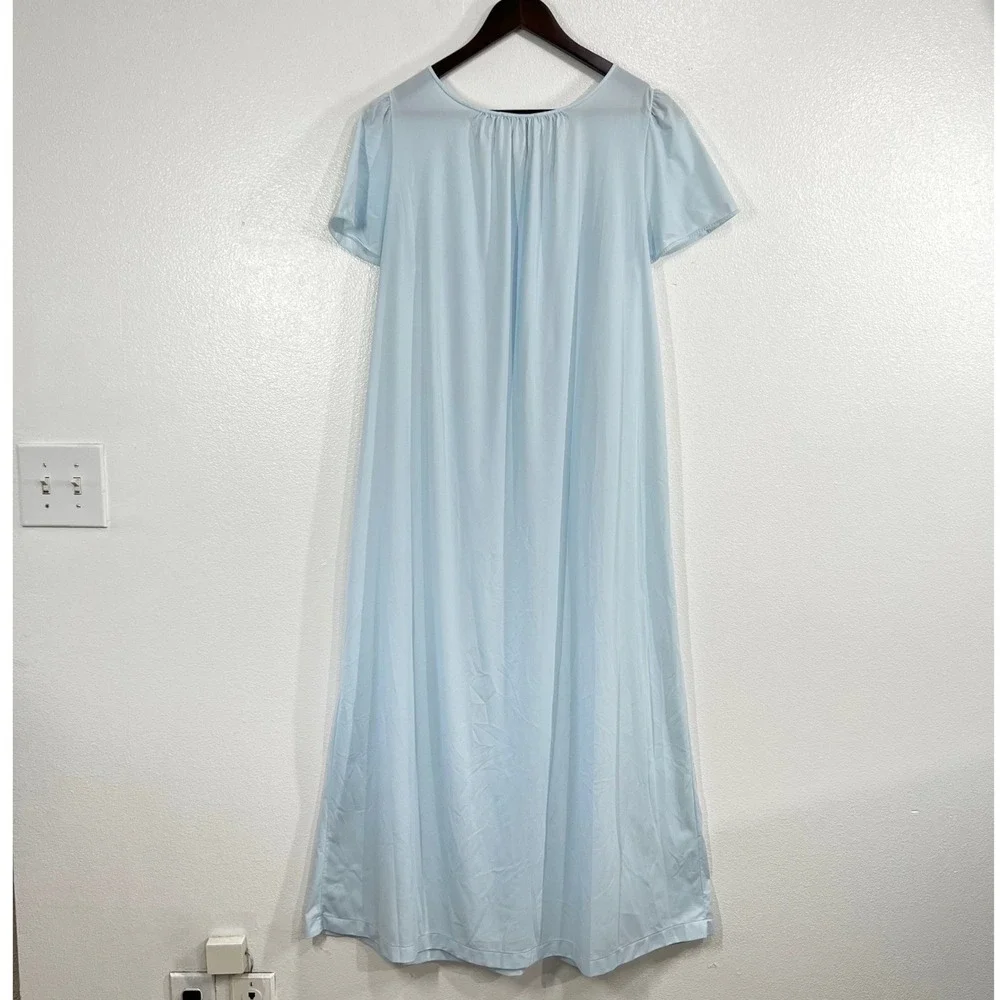 Shadowline Nightgown Size Medium Blue Floral Embroidered Flutter Sleeve Maxi